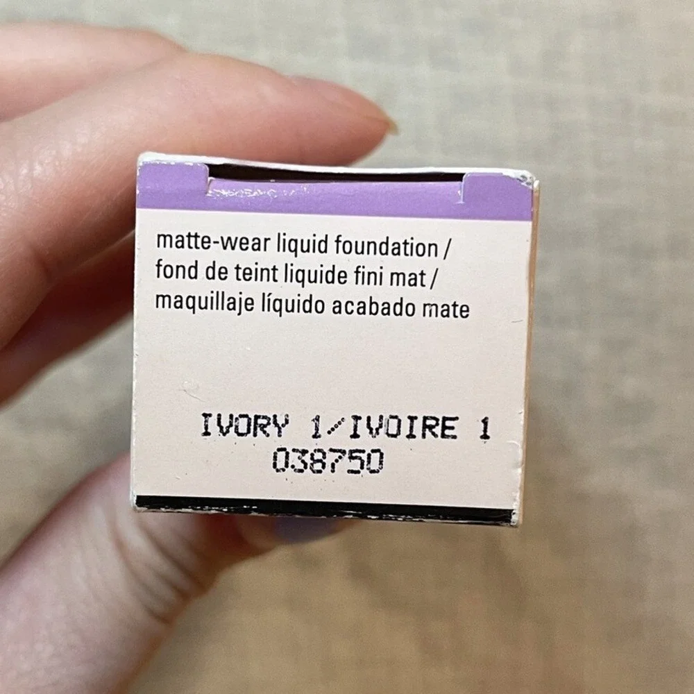 NEW Mary Kay TimeWise Ivory 1 Matte-Wear Liquid Foundation 038750 Combo/Oily NIB